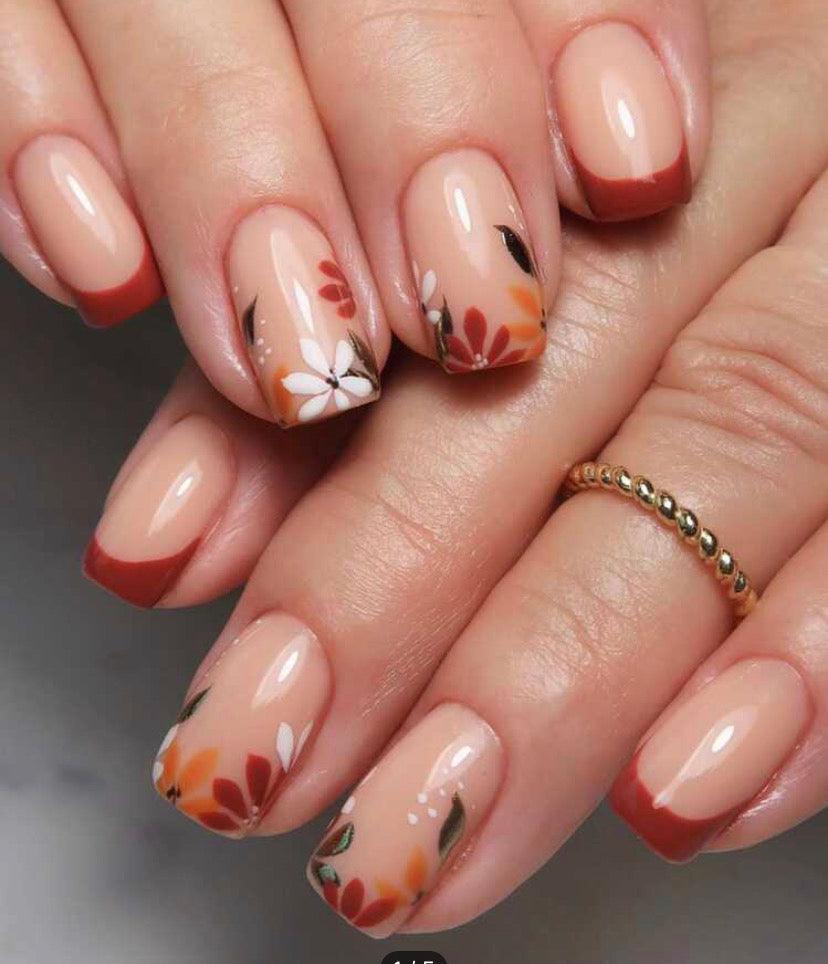 Short & Chic Fall Nail Designs