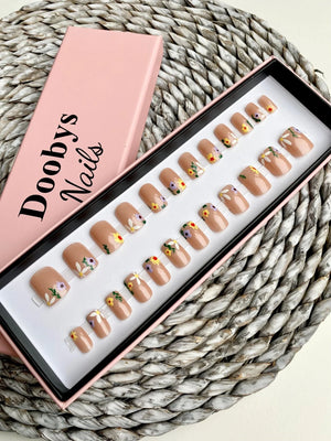 Back In Stock! Wild Flower Short Square - doobysnailsltd