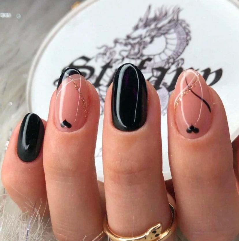 Trendy Heart‑Mix Short Almond Nails