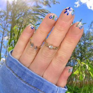 New! Blue Florals Short Round - doobysnailsltd