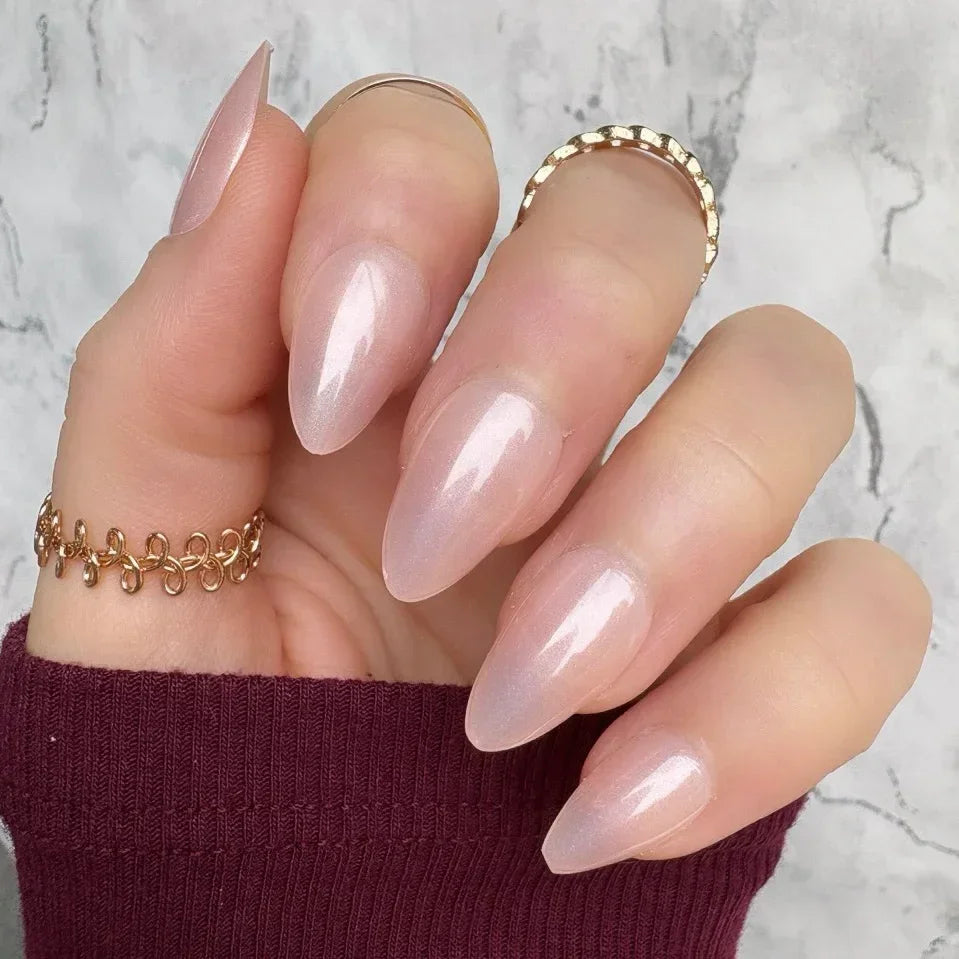 Nude Glaze Short Almond
