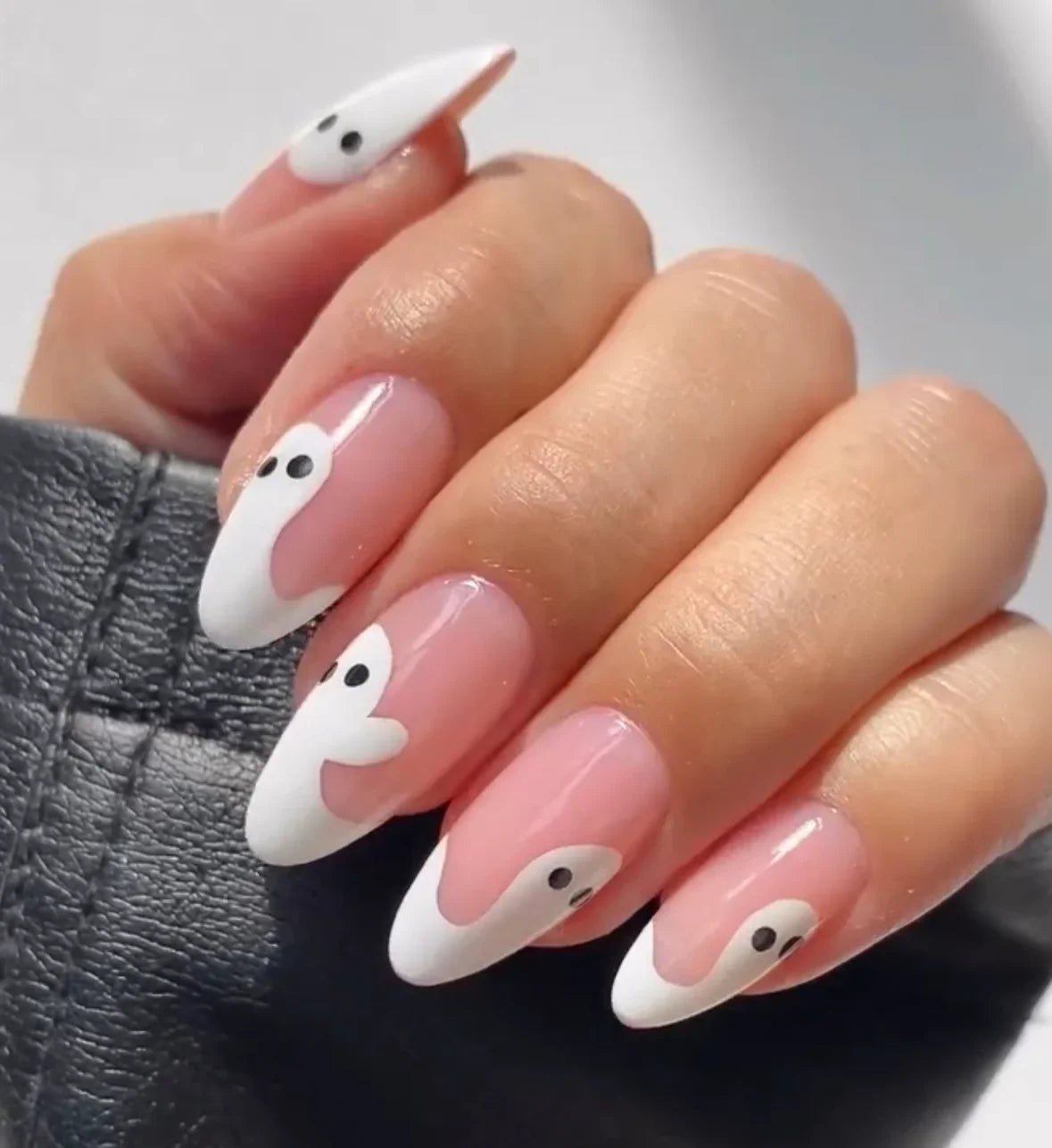 Pink Base ghosts Long almond