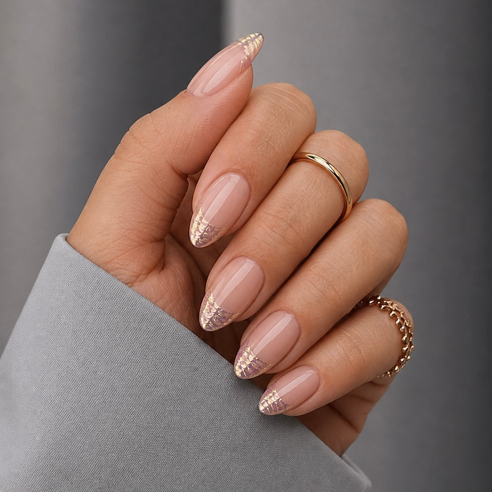 Pearl finish French Short Almond