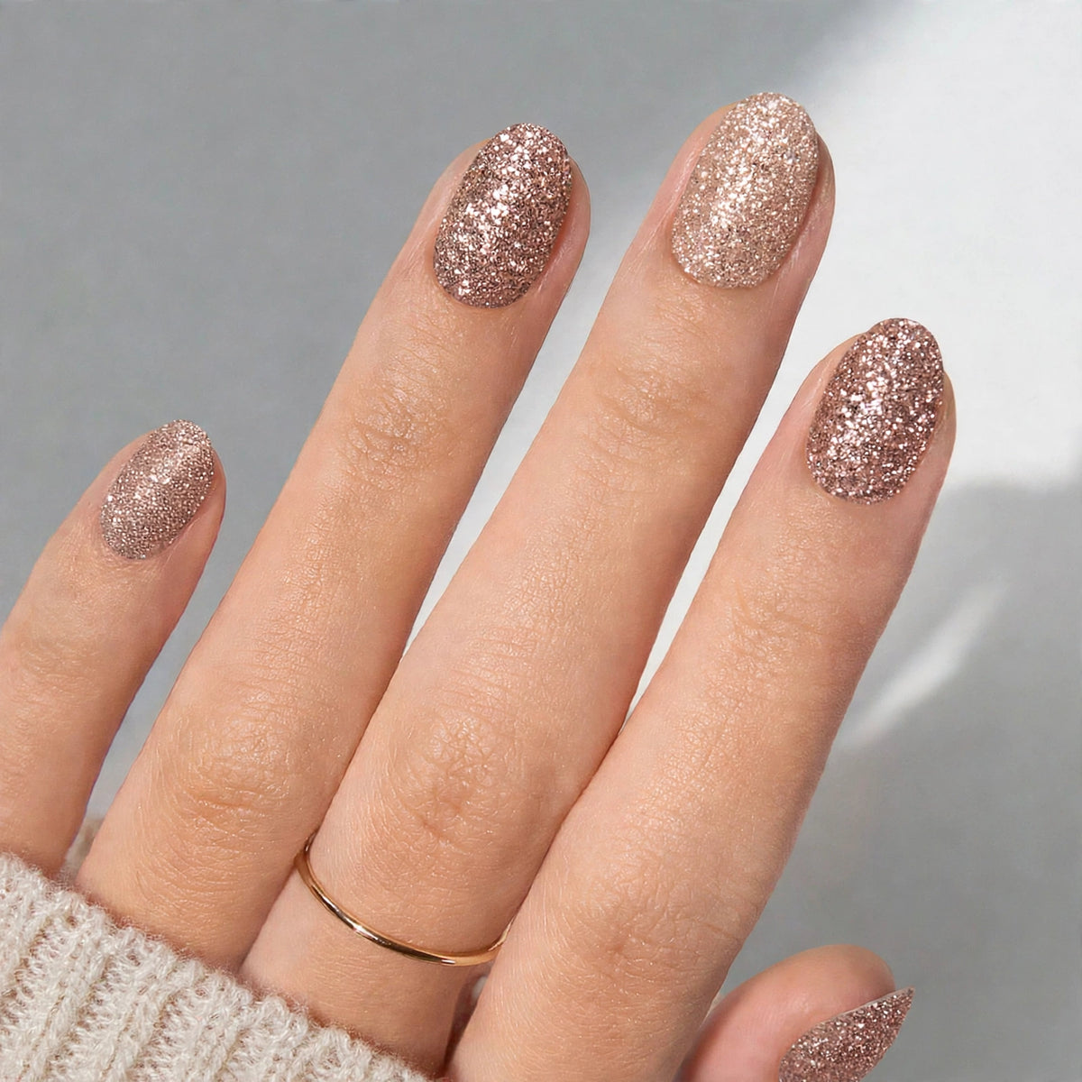 Glitterbomb Short Oval
