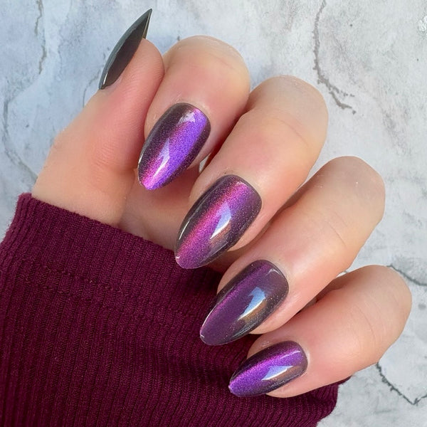 Violet Veil Short Almond