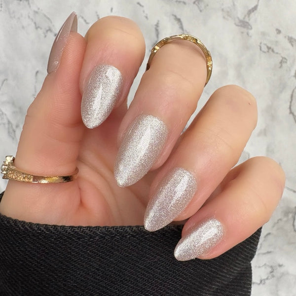 NEW! Nude Cat Eye Short Almond