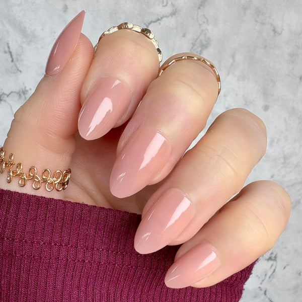 Honey Beige Short Almond