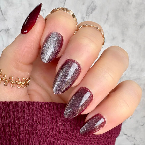 Cat Eye - Rouge Short Almond