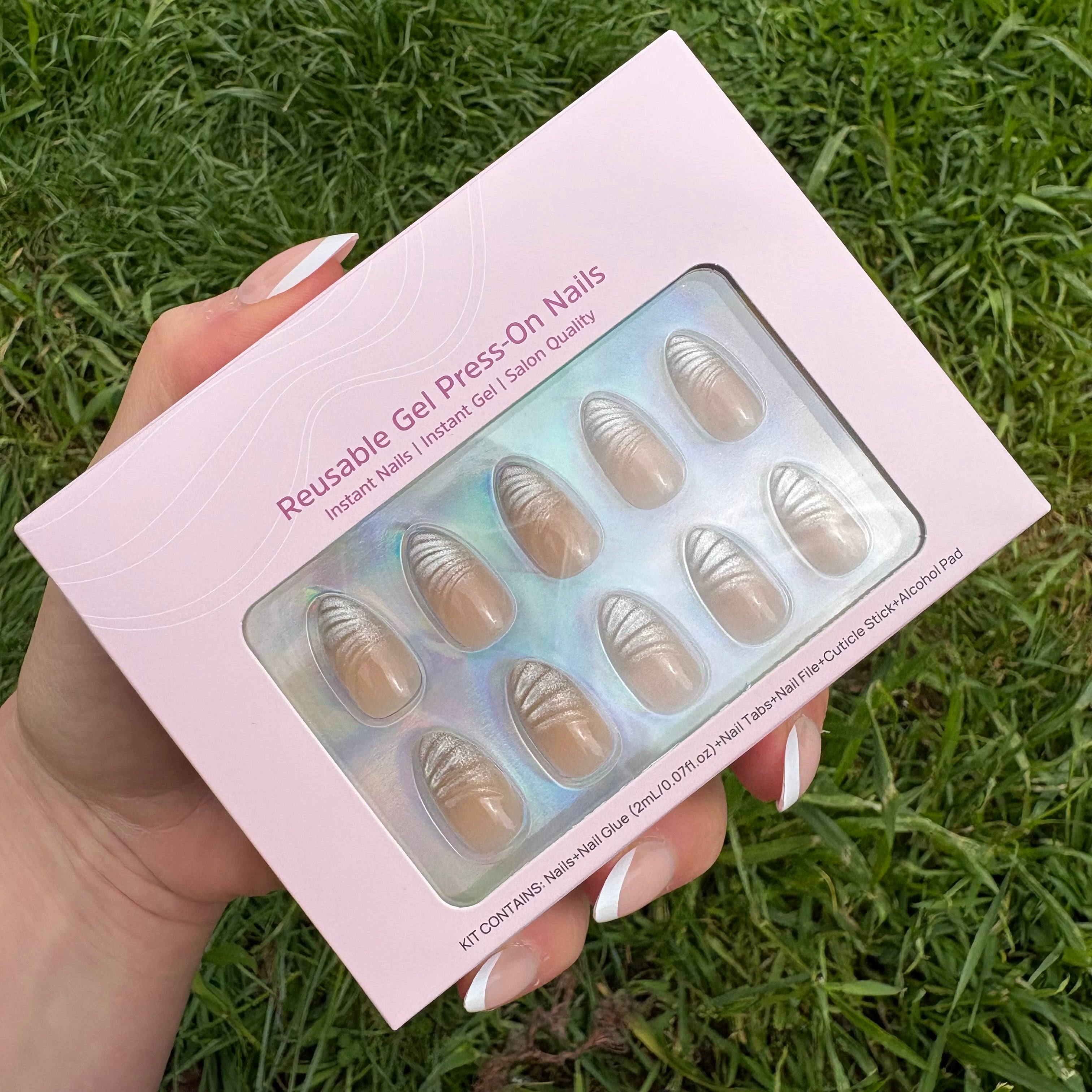 Mermaid French Short Almond