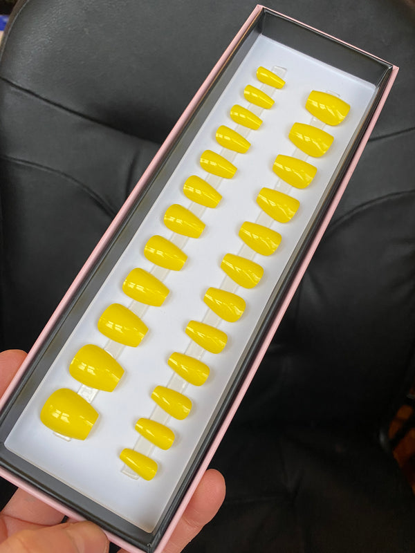 Last One! Bright Yellow Gloss Short Coffin