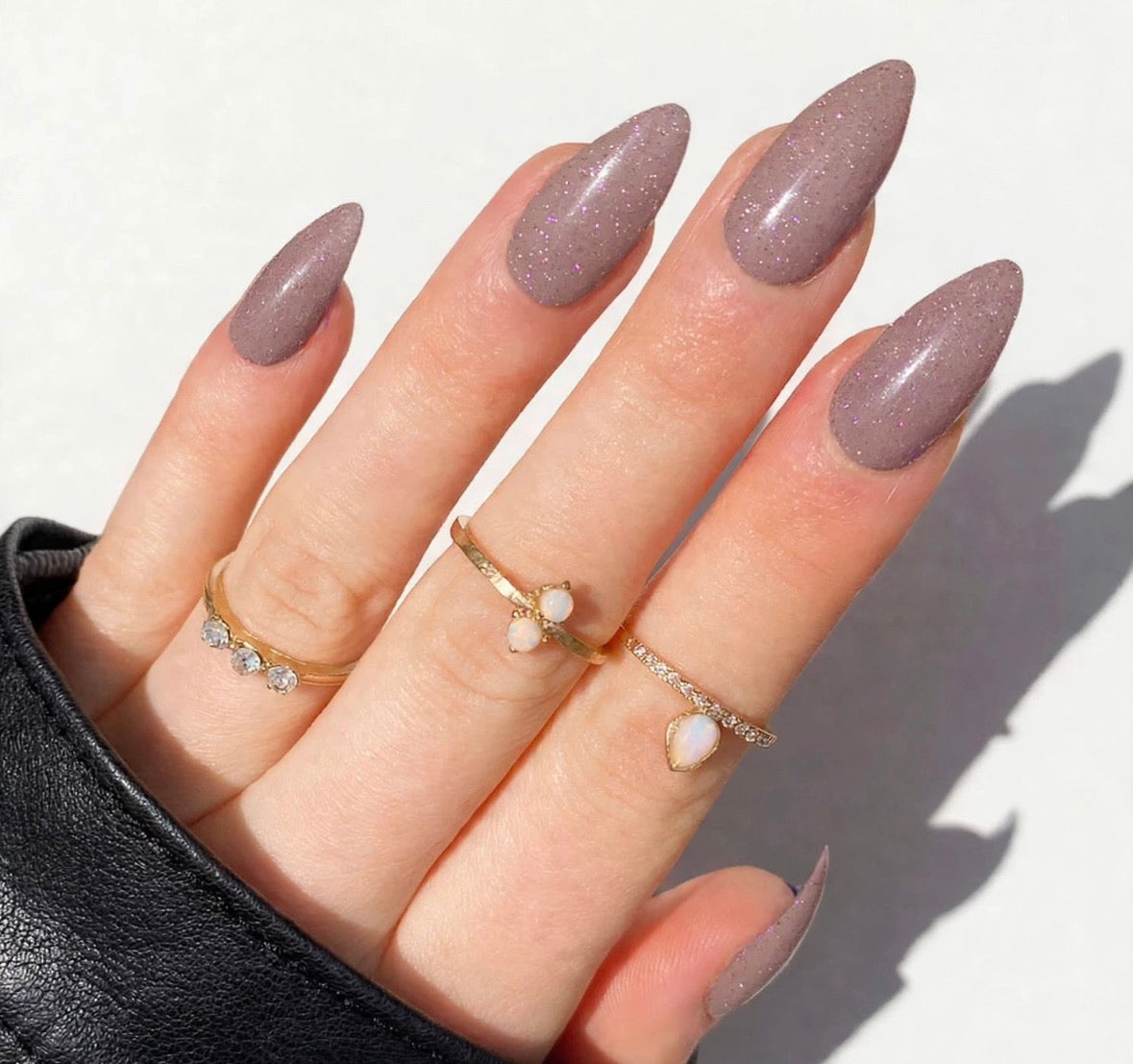Sparkly Heather Almond