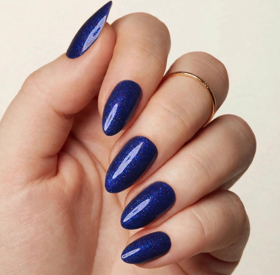 SOLID COLOUR