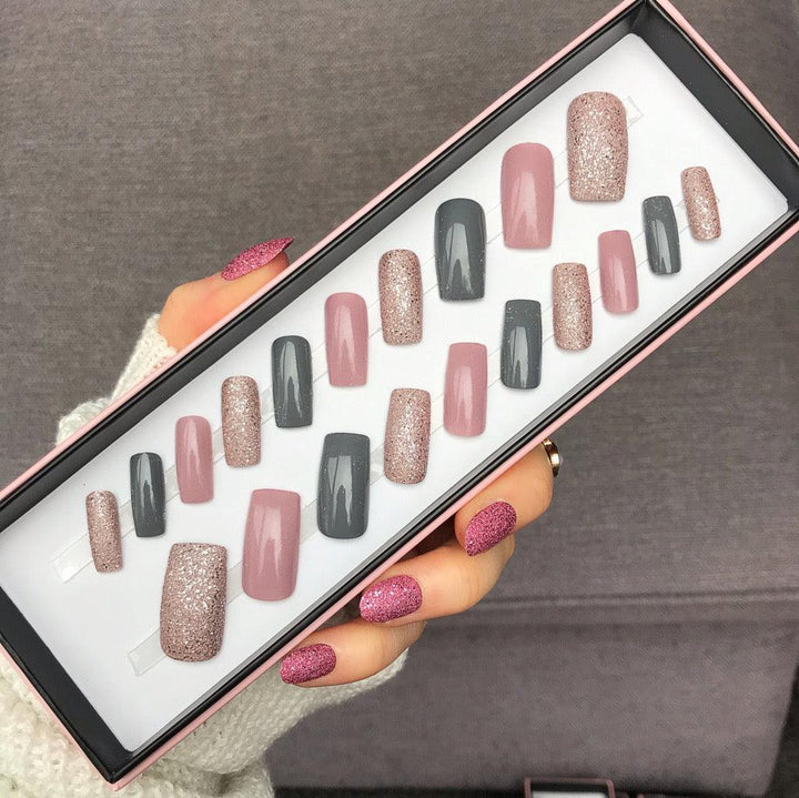 Block Liz Long Square - doobysnailsltd