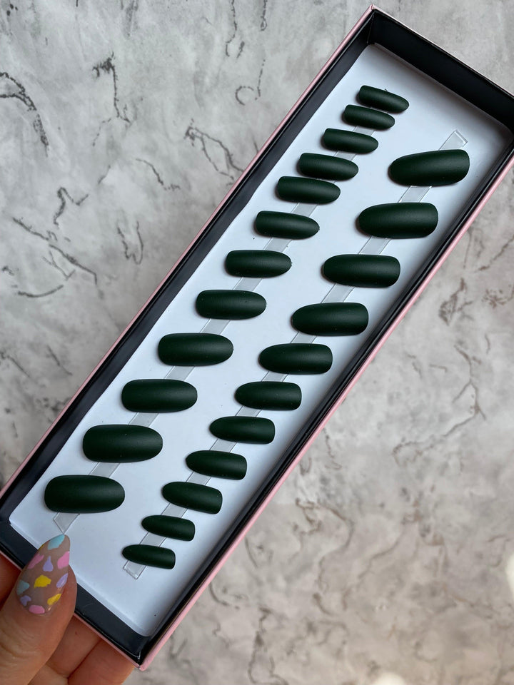 Clearance! DARK GREEN LOng OVAL - doobysnailsltd