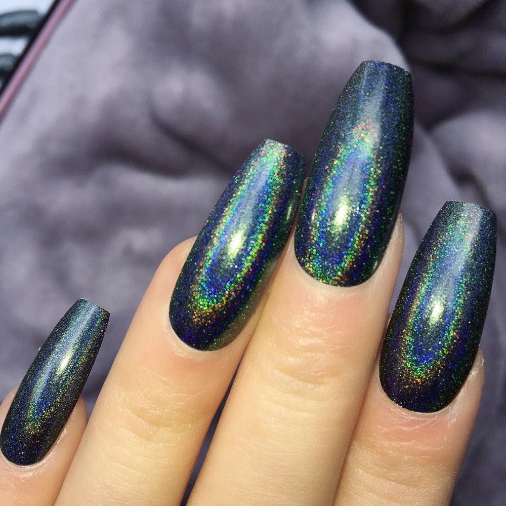 Black Nails with Holographic Magic