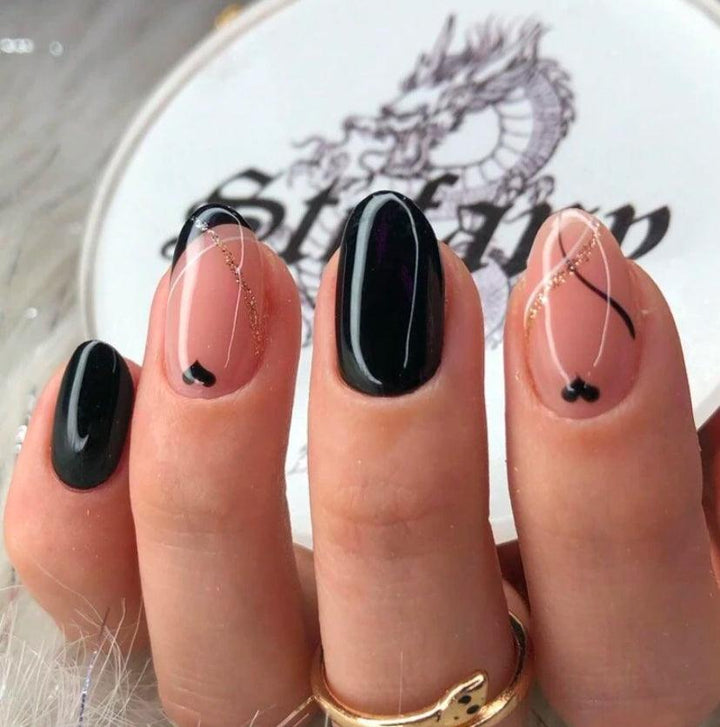 Heart Mix Short Almond Nails 2025