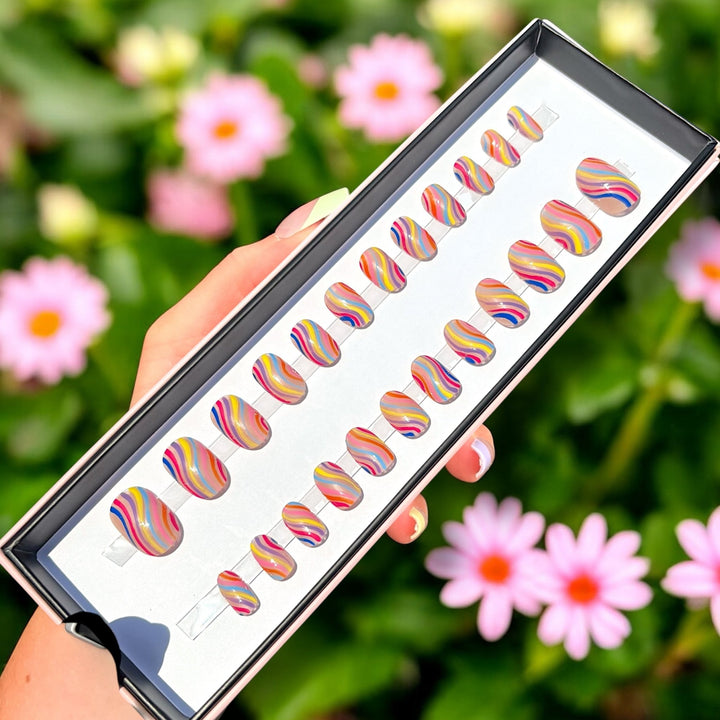 Rainbow Swirl Short Oval - doobysnailsltd