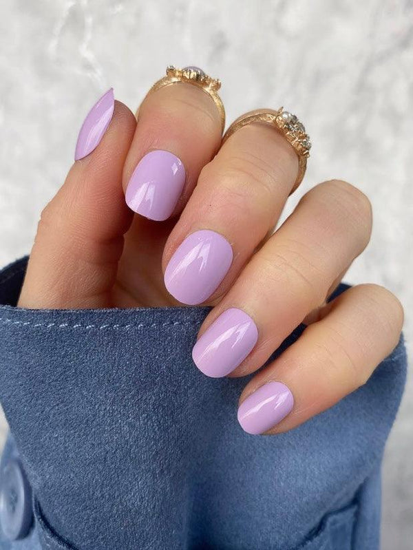 Soft Lilac Gloss Short Round - doobysnailsltd