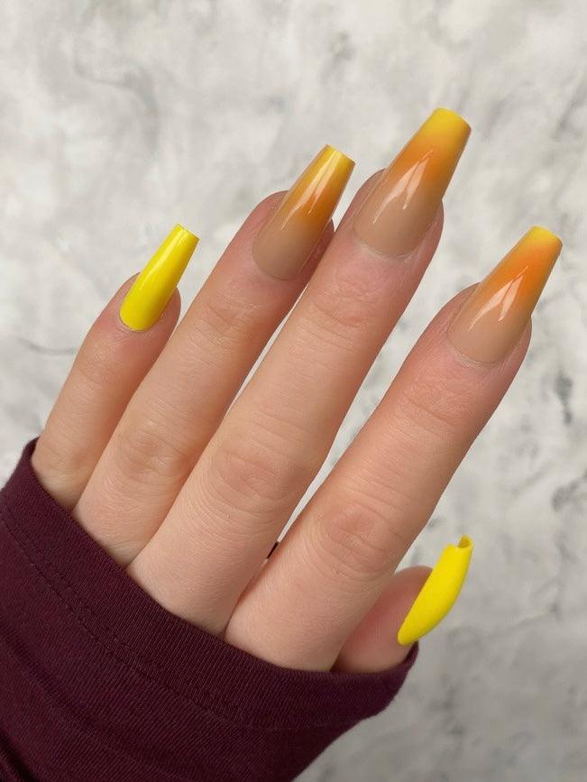 Sunshine Ombre Midi Coffin - doobysnailsltd