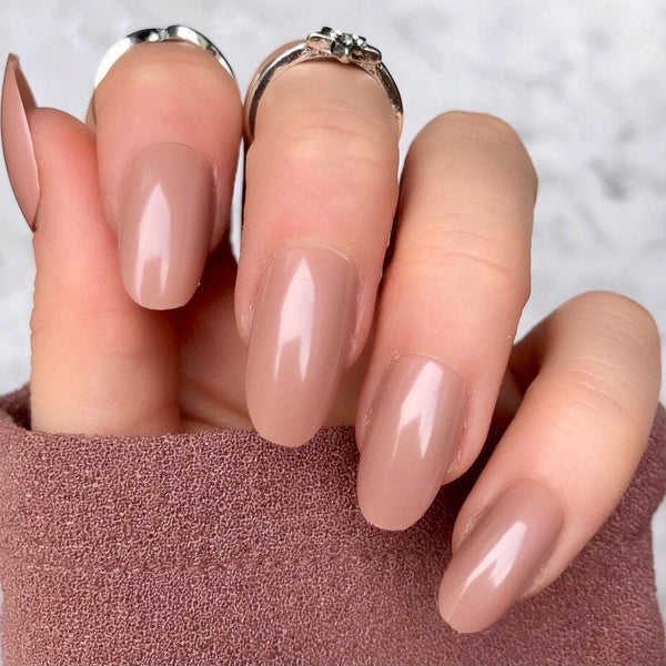 Trending! Rich Girl Nails Oval - doobysnailsltd