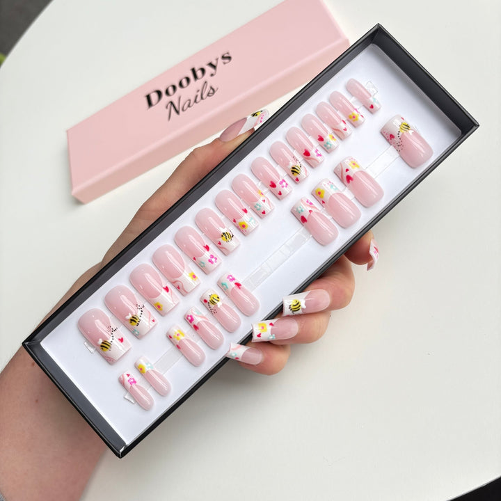 Viral on TIKTOK! Bumble Bloom Long Square - doobysnailsltd